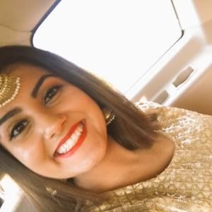 Meet your Posher, Nimi